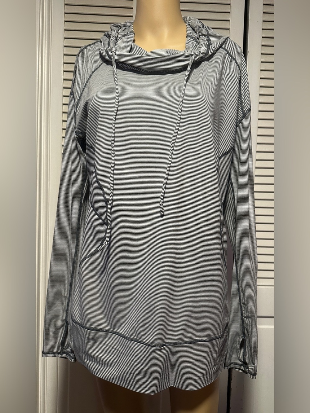 Zella Hoodie Top Gray & White Pinstripe Lightweight Knit M